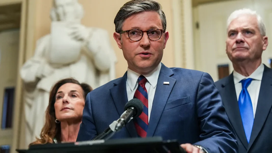 Trump steps in to help ease TSA wait times after the House rejects the Senate’s plan to end the DHS shutdown