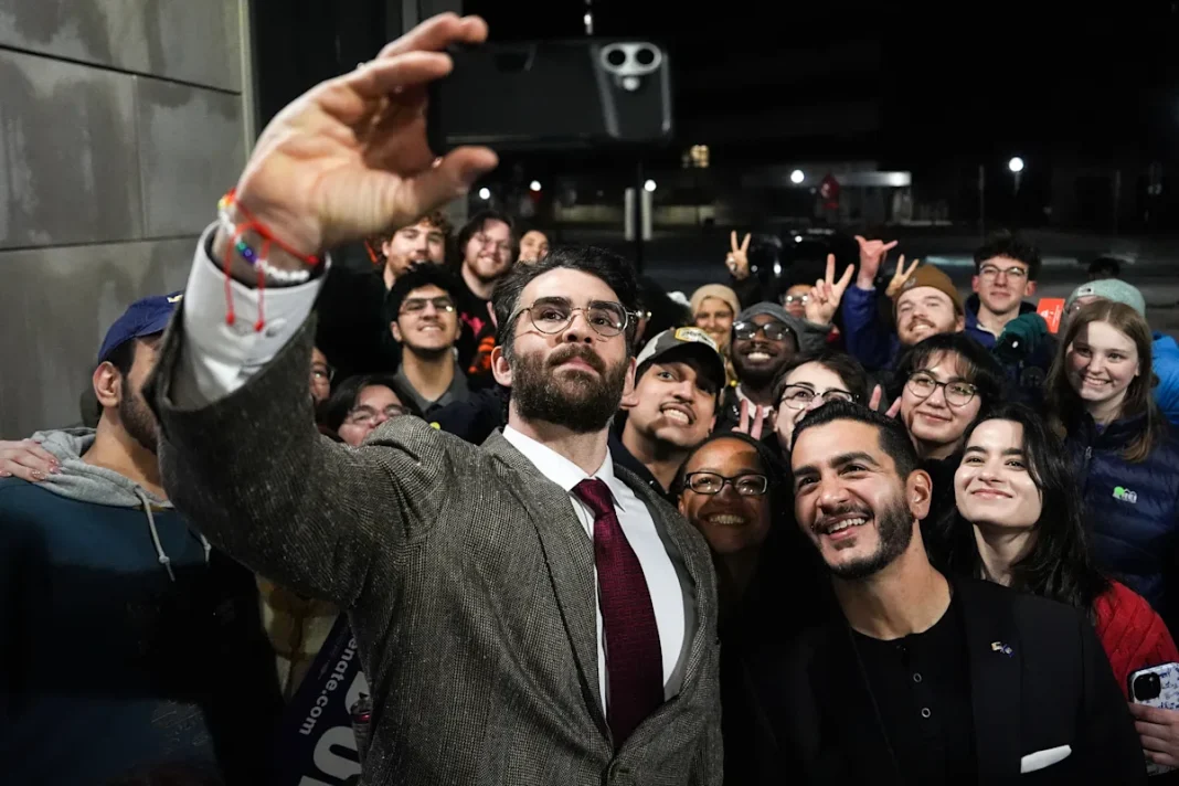 What one campaign rally in Michigan reveals about young voters ahead of the midterm elections